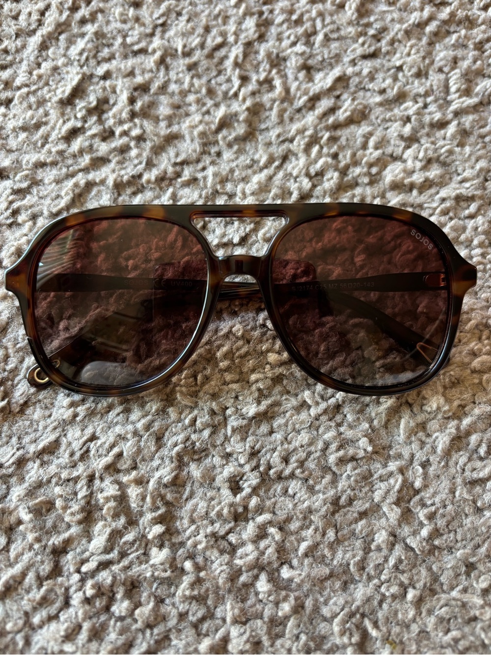 SOJOS Gradient Tortoise Shell Sunglasses - Picture 2 of 9